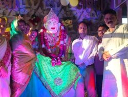 वीलेश्वर महादेव मंदिर पर हुआ साईं बाबा का जलाभिषेक