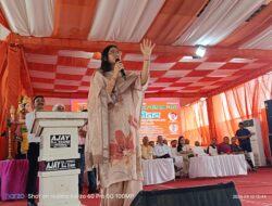 मेला श्री दाऊजी महाराज में आयोजित शिक्षक सम्मेलन में टीईटी के विरोध के बीच बीएसए ने भरा सकारात्मक सोच का जोश