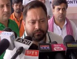 बिहार के प्रवासी मतदाताओं के लिए विशेष ट्रेनों की व्यवस्था की जा रही है: तेजस्वी यादव ने वोट खरीदने का आरोप लगाया