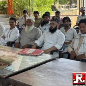 आगामी पर्वों को लेकर कोतवाली पर आयोजित शांति समिति की बैठक