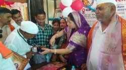 सासनी के भोजगढ़ी में हुआ दिव्यांग सशक्तिकरण संस्था कार्यालय का भव्य शुभारंभहवन-पूजन के साथ हुआ उद्घाटन, मूक-बधिर को भेंट की कान की मशीन