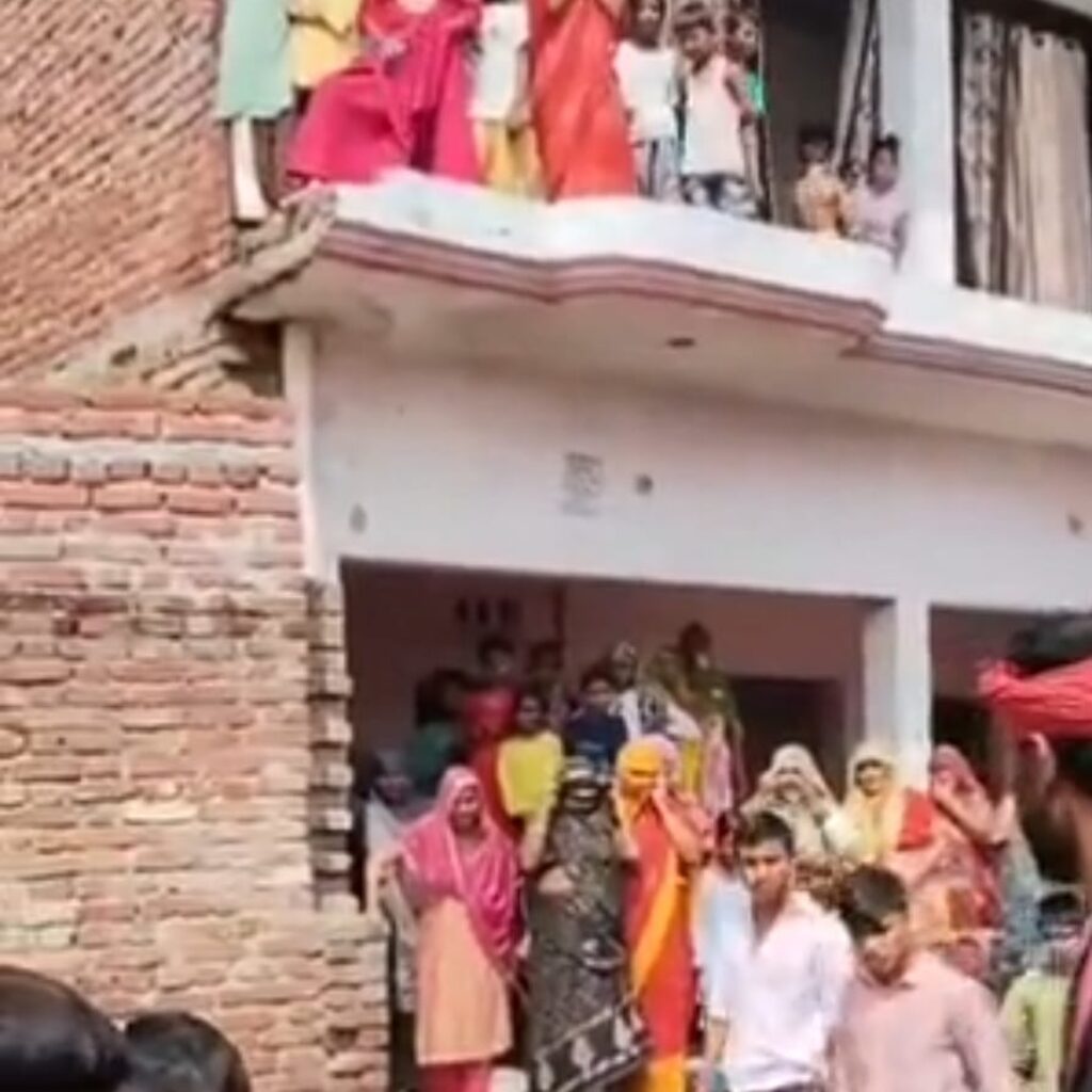 हाथरस: बहन के घर आए 25 वर्षीय युवक का फंदे पर लटका मिला शव, आत्महत्या या हत्या ये जांच का विषय 3 3